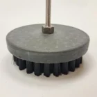 Siyah koltuk yıkama fırçası, 100 mm çap ve 25 mm kıl boyu