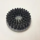Koltuk temizliği için siyah fırça, 100 mm çap ve 25 mm kıl boyu