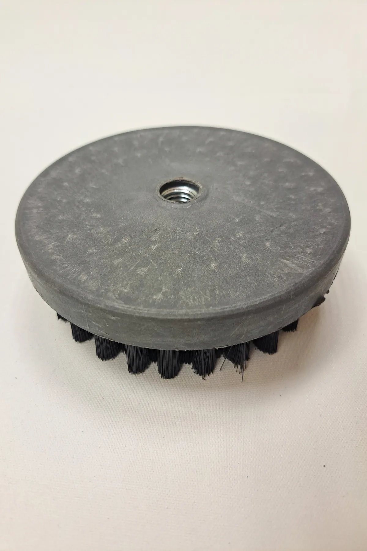 120 mm çapında siyah koltuk yıkama fırçası, 25 mm kıllı ürün